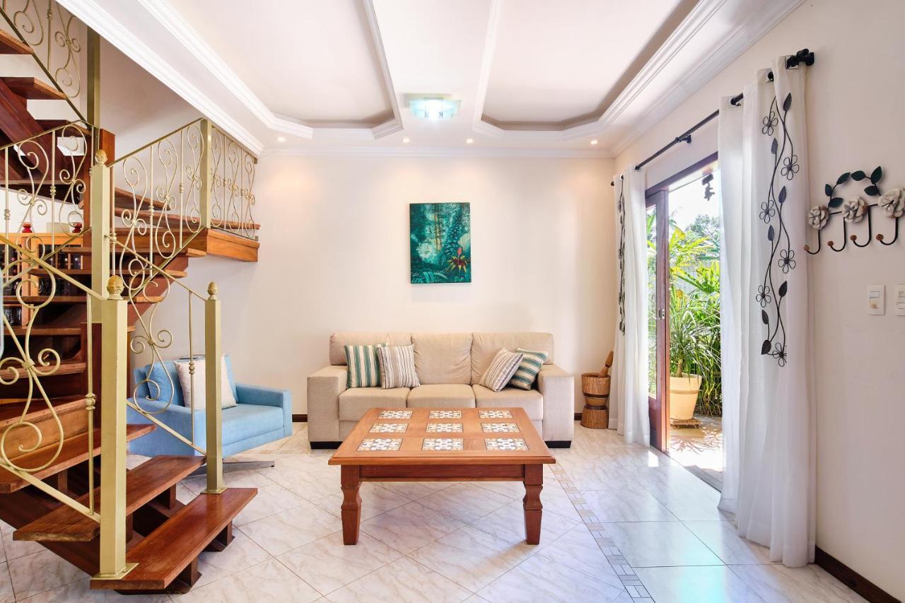 パラチ Casa Petunia Com Ar E Piscina Perto Do Centroヴィラ エクステリア 写真
