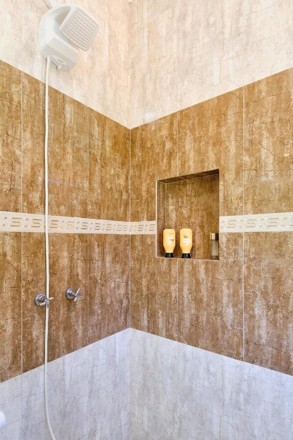 パラチ Casa Petunia Com Ar E Piscina Perto Do Centroヴィラ エクステリア 写真